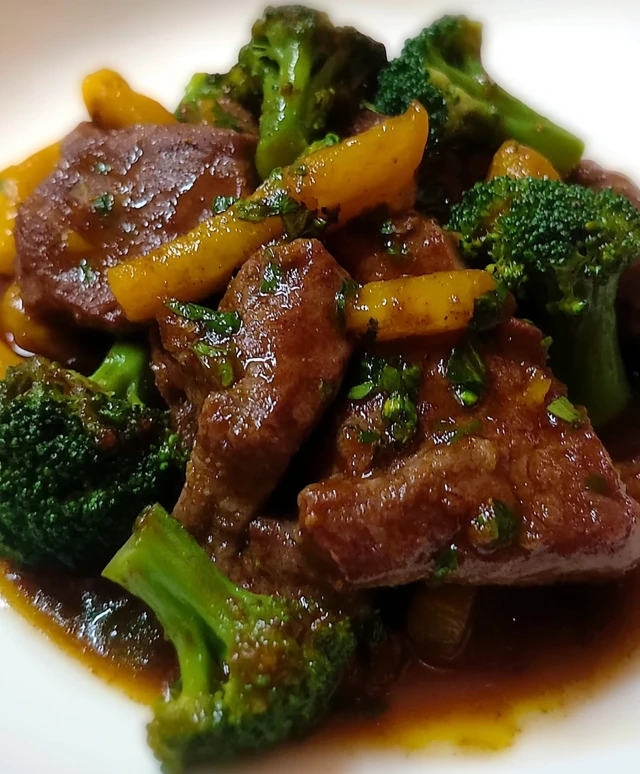 Rindfleisch mit Brokkoli