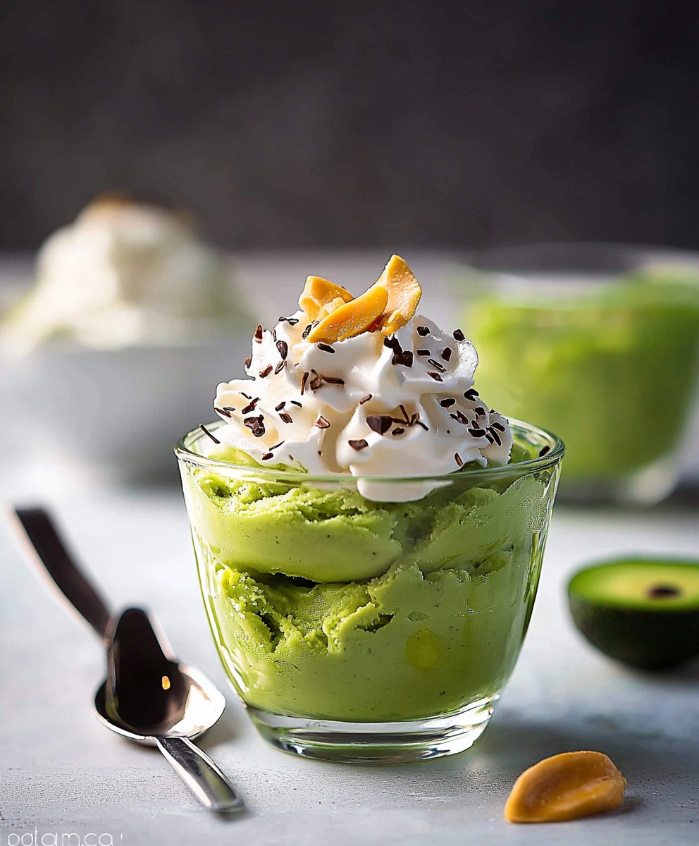 Vietnamesisches Avocado Mousse Eis